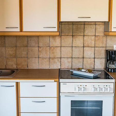 Julia΄S Apartment Alepou Luaran gambar