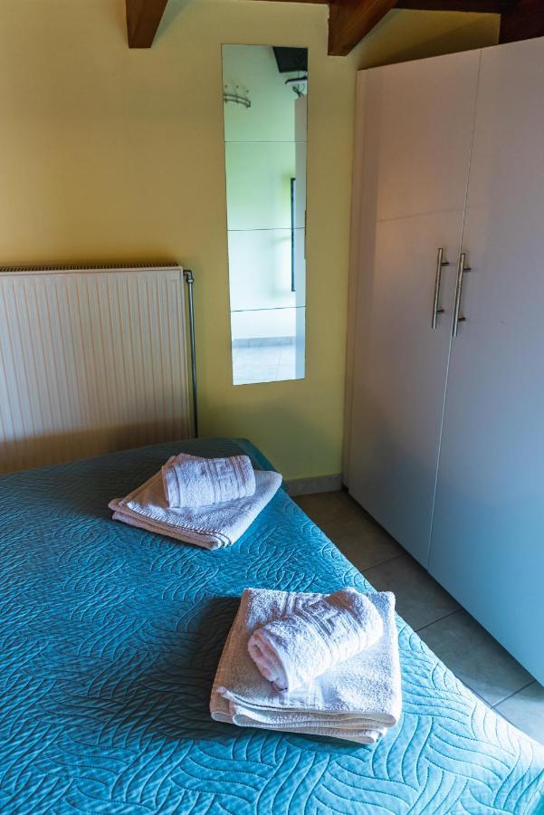 Julia΄S Apartment Alepou Luaran gambar